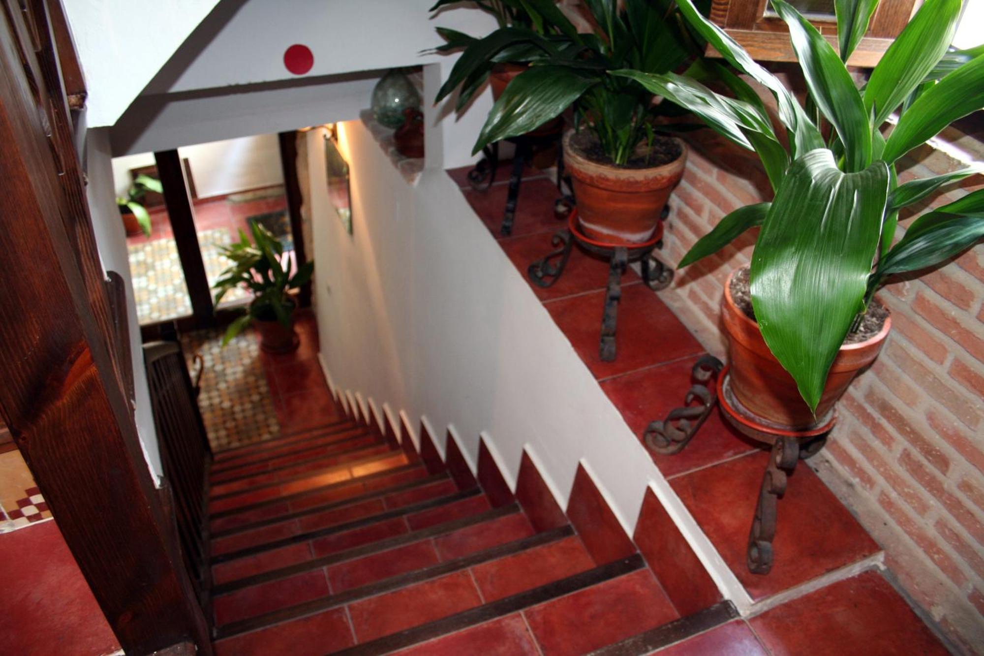 Apartamentos Rurales Victor Chamorro Del Arco Hervas Bagian luar foto